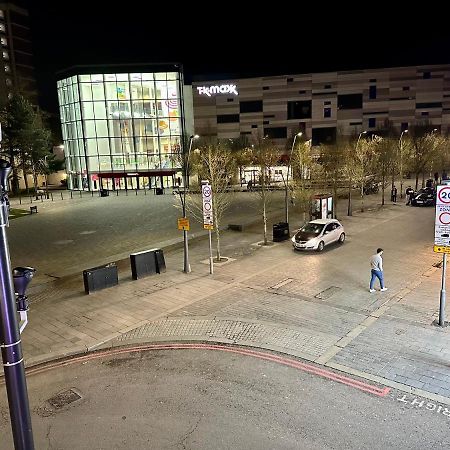 Luton Town Centre Apartment Buitenkant foto